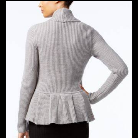 Cable & Gauge Deep Red Ruffle Peplum Sweater Size Small - Picture 11 of 12